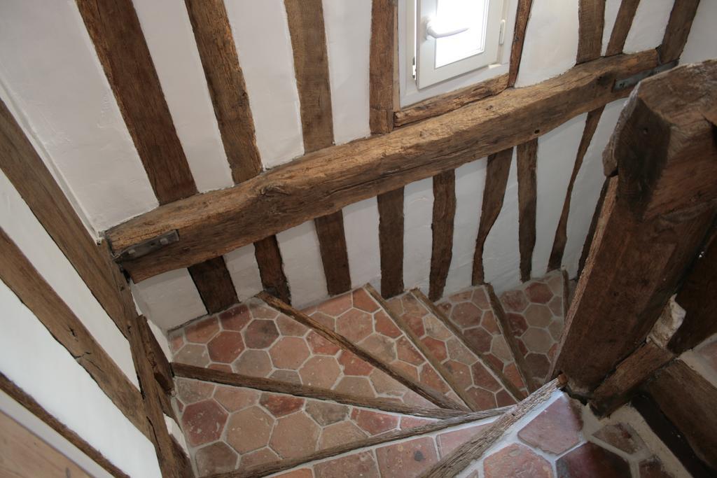 Ferienwohnung Logis Saint Eloi Rouen Exterior foto
